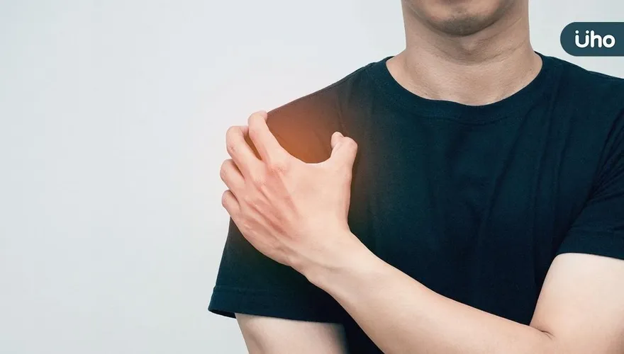 巴金森病不只會手抖！醫曝有「這些症狀」都要注意：四肢無力也是警訊