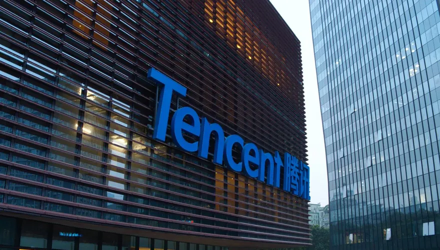 陸擬限制未成年人玩網遊　騰訊在港股價下跌7.6%