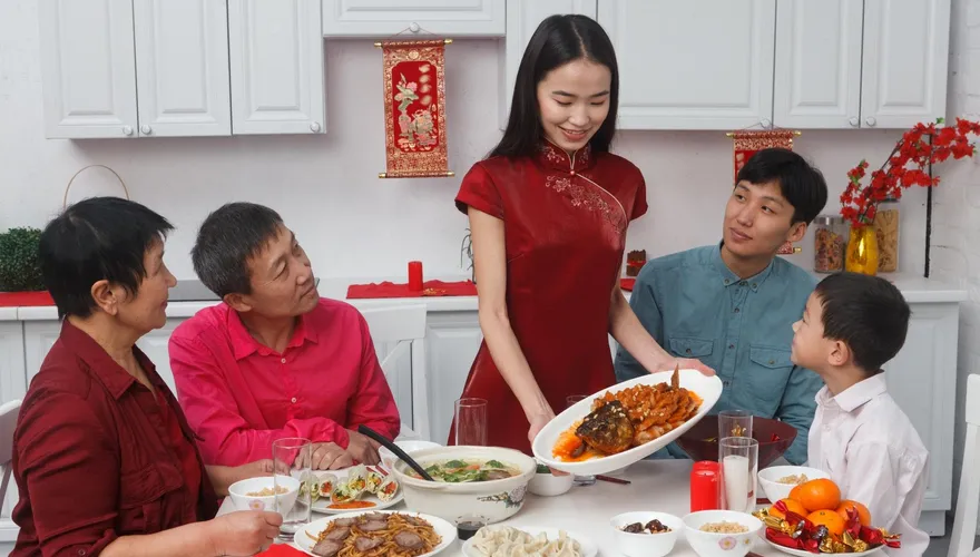 年菜這樣吃！反覆加熱恐「腸胃炎」致癌　「剩菜保存3要點」一次看懂