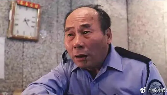 影視首作演「金城武爹」！港一代綠葉確診病逝　王家衛不捨洩心情