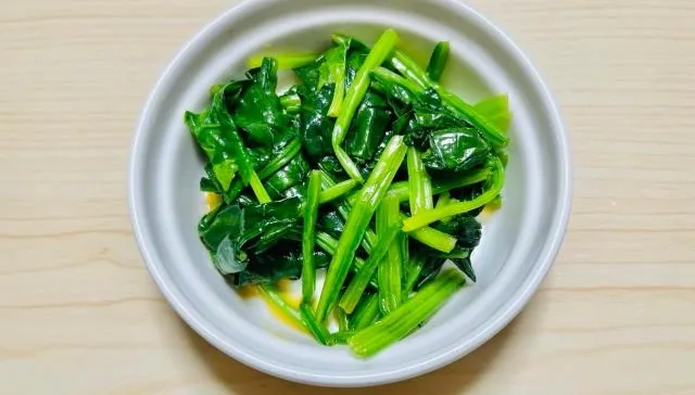 吃菠菜「肌肌」會變大!醫曝「3大好處」不僅顧眼睛還顧心血管！