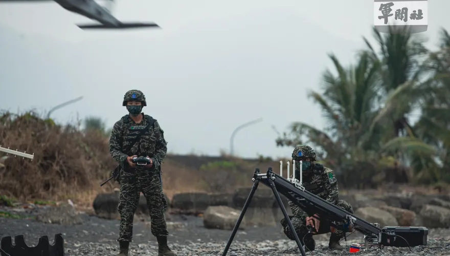 影/陸戰隊99旅機動進駐三軍聯訓基地　紅雀無人機升空偵察