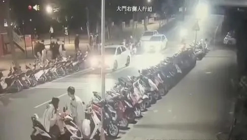 影/敢跟我女友聊天！IG互嗆變街頭鬥毆　淡水警逮9人送辦