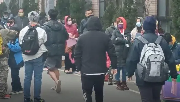 影/白沙屯媽祖進香今報名！嘉義男「排隊9天」搶下頭香　大排長龍畫面曝