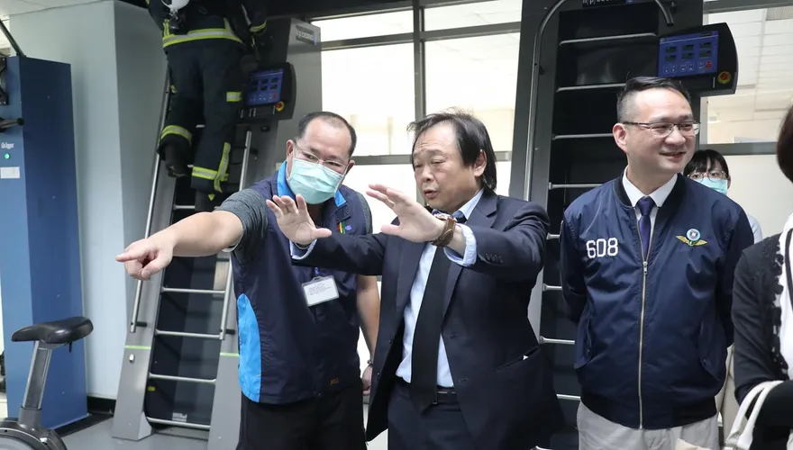告密者不是王世堅爸爸！國防部原始文件曝光　王浩宇又被狠打臉