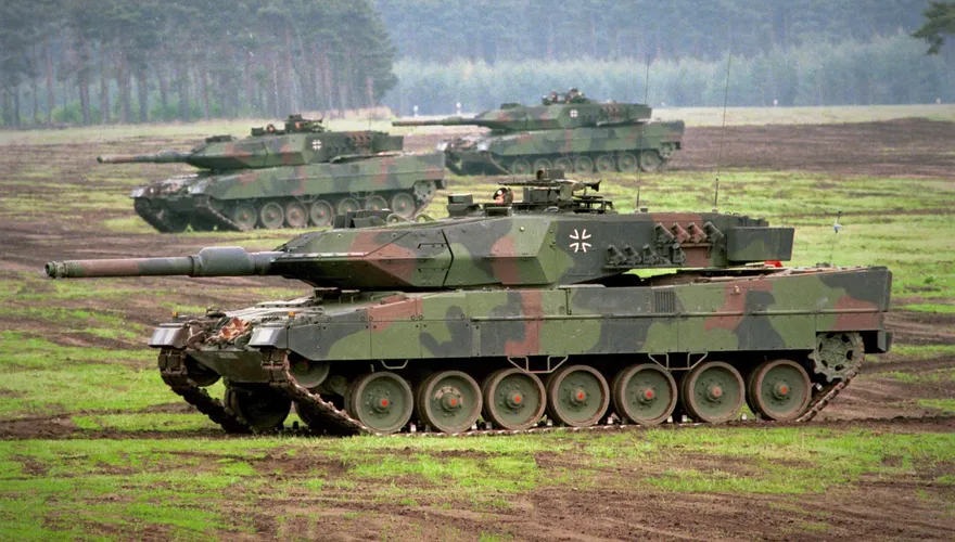 戰事纏鬥烏克蘭士兵喊話求外援戰車300輛：什麼都好、現在就要！