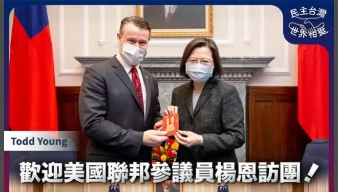 蔡英文接見美參議員「民主晶片大內宣」！網猛酸：台灣吃虧「總統竟叫好」
