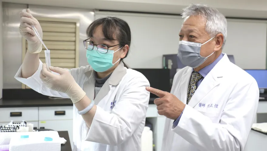 新冠研究新突破！嘉基研究團隊證實「這個」可抑制新冠病毒複製　成果登國際期刊