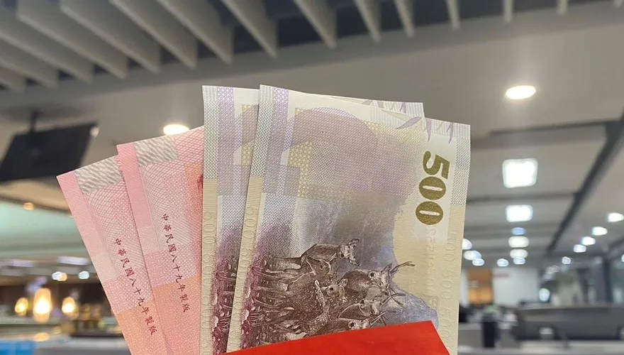 過年求財妙招！命理師授「五色錢生財法」　財運旺整年