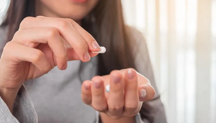 藥師示警「這些年菜」別跟藥一起吃！ 牛奶、黑芝麻恐降低藥效