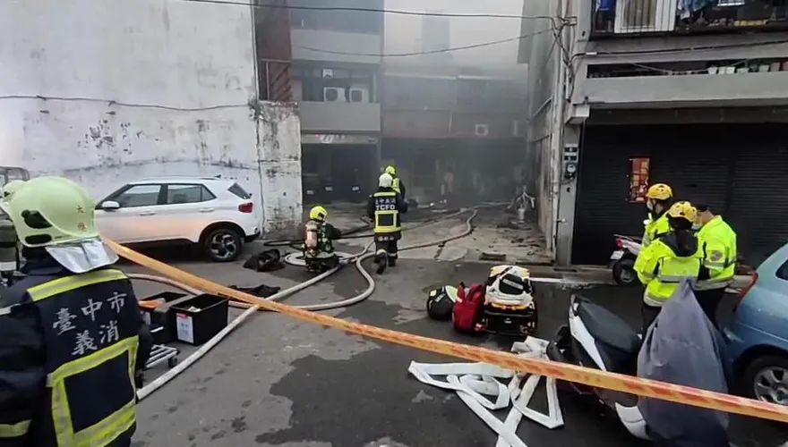 影/悲傷除夕夜！台中火警4人受困民宅…1人全身灼傷送醫不治