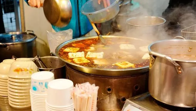 解密醫師為何就是不吃“清蒸臭豆腐” !恐導致肝腎受傷　醫：這「7種食物」少碰！