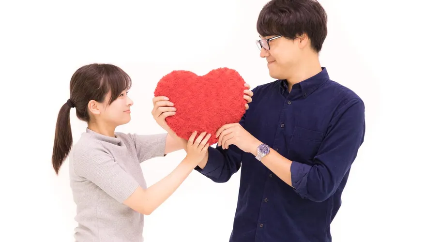 別再當單身狗了！這4招讓你遇見「命運伴侶」