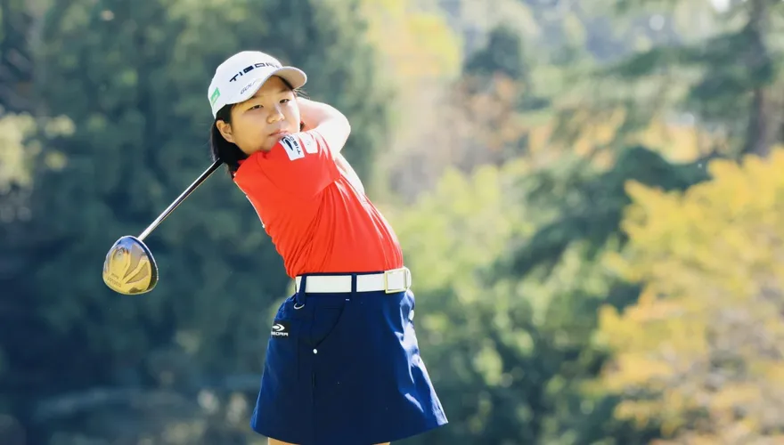 破伍茲紀錄的12歲天才少女！零下25度酷寒考驗　須藤彌勒誓當「高爾夫橫綱 」