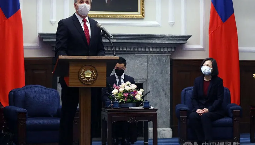 前美印太司令戴維森拜會蔡英文：台美可持續深化關係