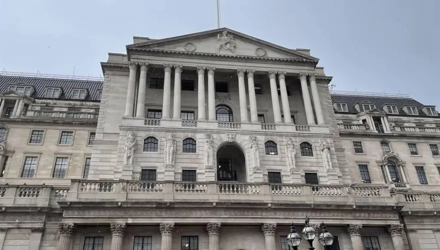 英國央行宣布升息2碼　連續第10度上調利率