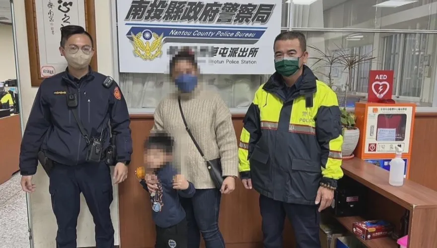 過年驚魂記！都以為在對方車上　5歲男童慘遭粗心父母丟包餐廳