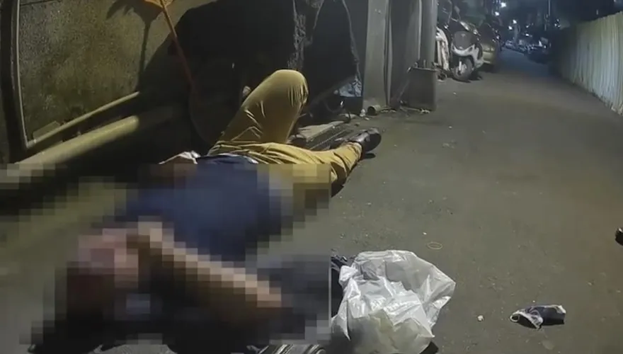 北市男傍晚馬路上伏地挺身　詭異行徑引警盤查搜出這東西