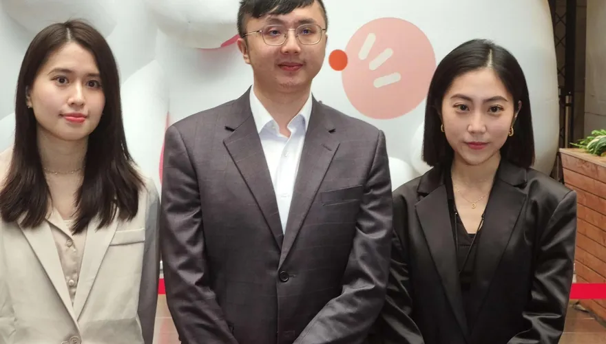 24歲嫩妹超越「學姊」黃瀞瑩？蔣萬安3副發言人說話了