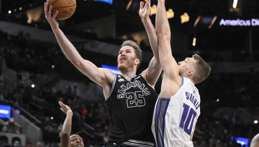 放眼未來！馬刺擺爛到底…送走先發中鋒波爾特 暴龍內線大升級