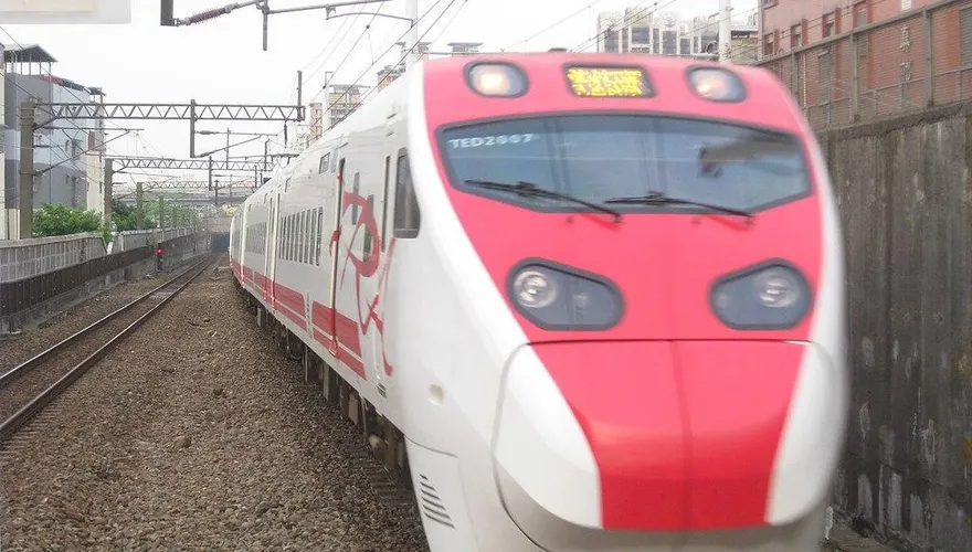 台鐵出事！　宜蘭行人闖鐵軌「遭普悠瑪列車撞死」