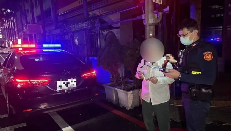 報效國家不嫌晚！失智翁稱接兵單要報到　年近9旬曾任陸軍通訊兵