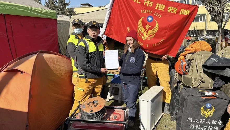 把愛留下！台北市搜救隊土耳其搜救任務結束　捐贈重要器材裝備