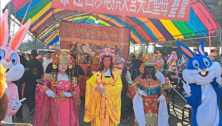 白沙屯媽祖進香/演哪齣？「這三尊神」迎媽祖聖駕　網友全嚇傻了...