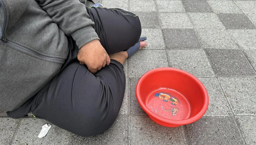 黃大米4個「確實」認湯底沾口水！今回訪街友：吃得很開心，真的很謝謝