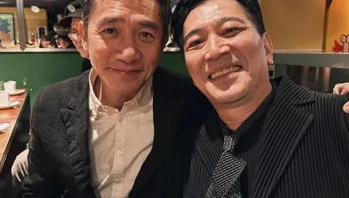 高捷和梁朝偉吃宵夜！PO照揭33年老友「1健康習慣」：堅定不移