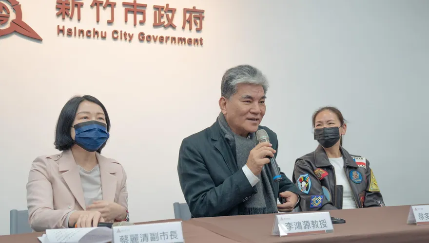 新竹秘寶開箱「大咖專家就位」！副市長喊：不排除全面開挖棒球場