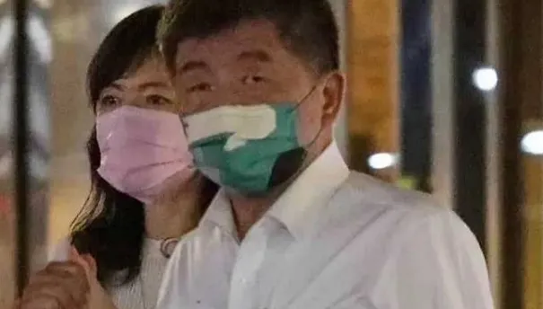 法院認證鹹豬手！陳時中牽人妻　徐巧芯挨告結果出爐