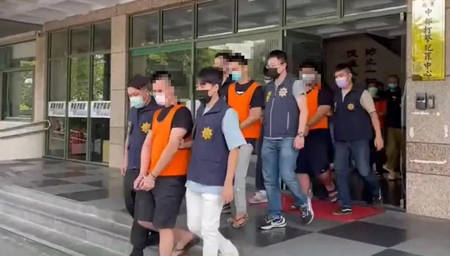 天道盟正義會桃園據點被抄！警大破詐團機房逮13嫌