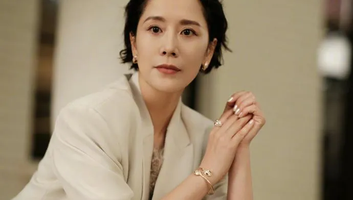 46歲「國民媳婦」罹怪病2年！爆不明原因韌帶撕裂...恐退出演藝圈