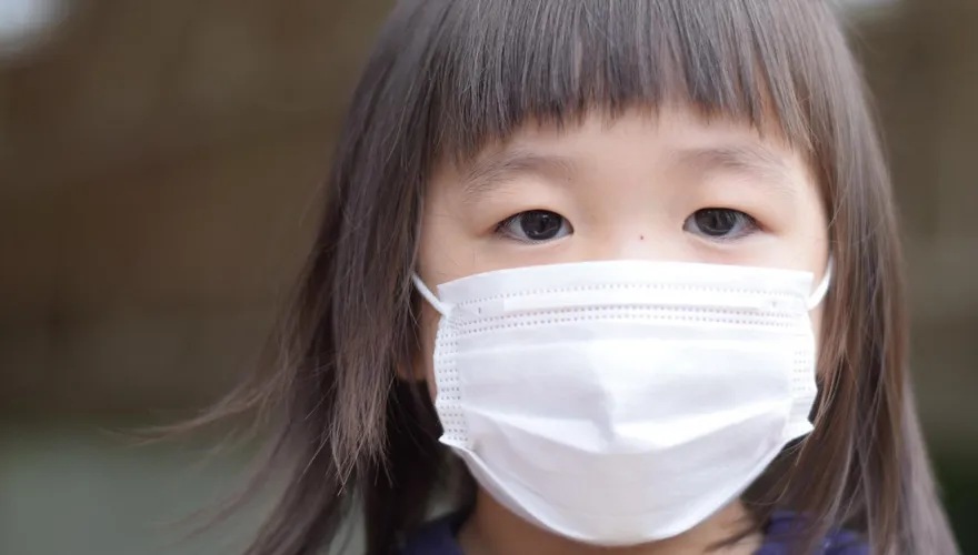 室內口罩佩戴放寬！胸腔內科醫急籲：「這些族群」千萬別大意