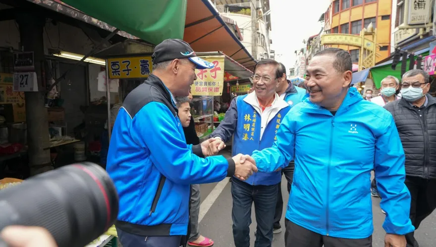 他助選林明溱遭民進黨說「風涼話」媒體人笑了：證明他是最強母雞