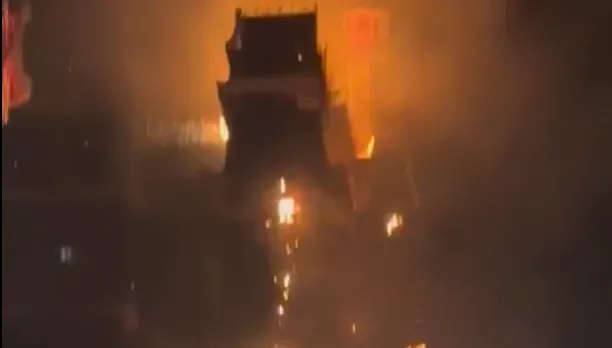 影/香港尖沙咀工地火災花9小時撲滅　2人不適送醫
