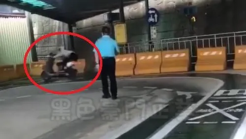 影/三寶考照緊張了！猛催油門碰一聲「凌空飛起重摔」　網嘆：別再踏入考場