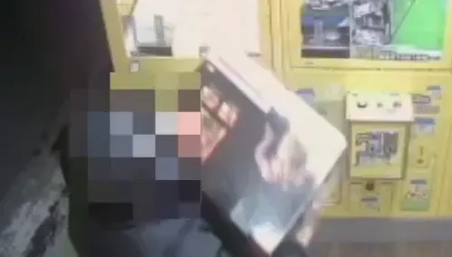 影/北七就是你？娃娃機店大盜掛假車牌犯案　還偽裝成機車騎士結果諧音太好認遭逮