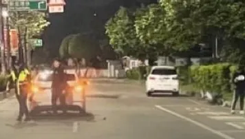 影/新莊死亡車禍！工程師待轉到一半突違規左轉　慘遭綠燈直行車撞飛