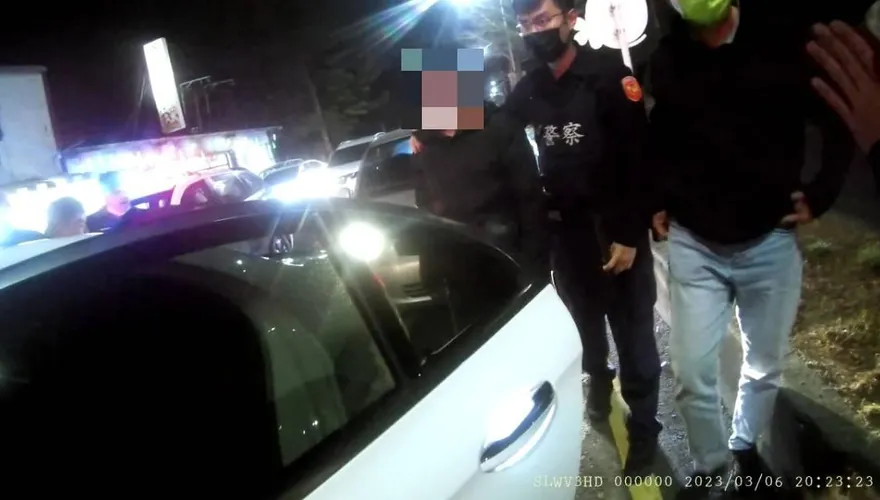 救救我孫子！北斗男在家遭2徒擄走　警包抄嫌犯車輛救出人