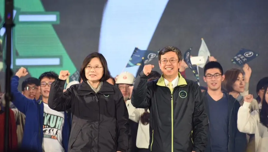 蔡政府「這件事」自毀網路好感度？負面聲量炸裂暴跌至谷底