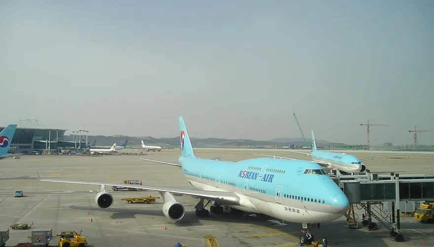 大韓航空機艙內竟發現子彈　機上230人全疏散警方調查中