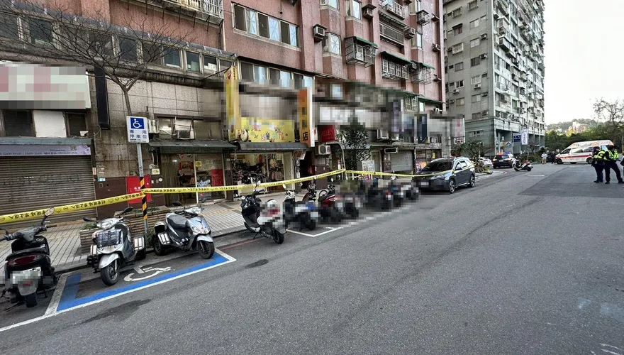 快訊/遮雨棚施工意外！汐止60歲男安全鏈斷裂「15樓墜下」　送醫宣告不治