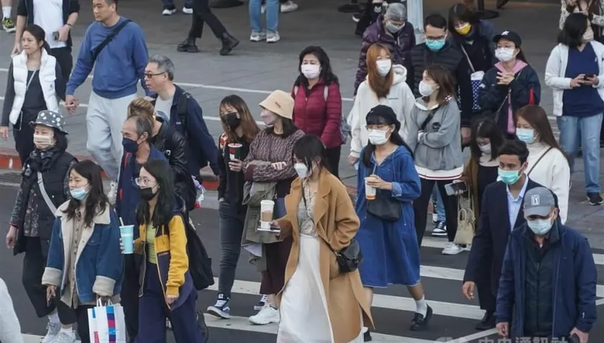 產險公會：新冠輕症　3/20起防疫險不理賠