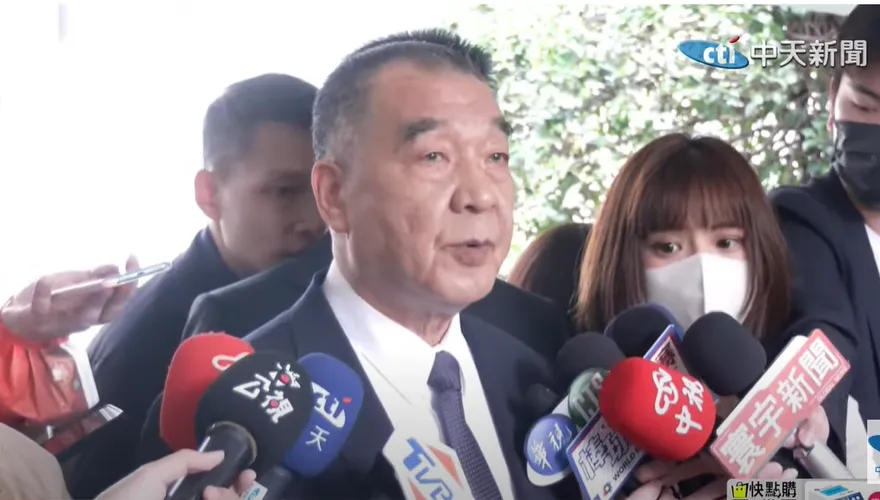 影/傳二膽兵躲「地下錢莊逼債」逃大陸　邱國正：這都是耳聞