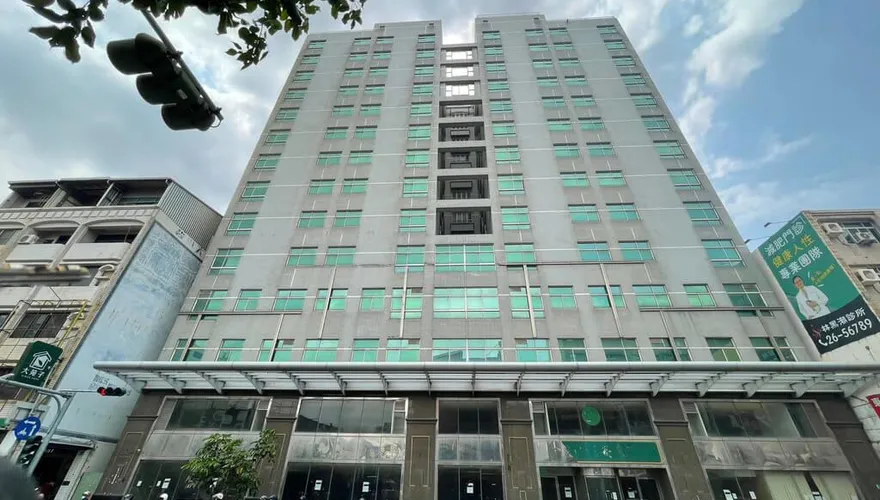 台南最大爛尾飯店遭諷「東區鬼屋」　開價10.5億求售