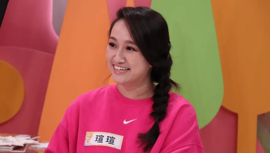 「小孩過戶給我就有美國護照！」 哈孝遠妻控大姑「可怕」：我生母好好在這