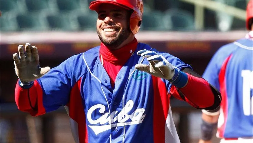 WBC棒球經典賽/古巴叛逃首例！　非正式名單球員「包仔款款咧」脫隊成功
