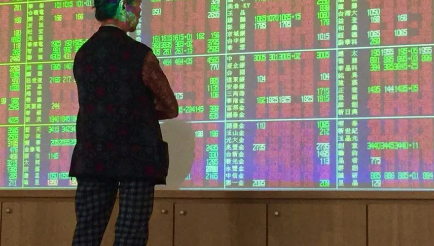 電子、金融回神　台股上漲93點　重登15500點關卡